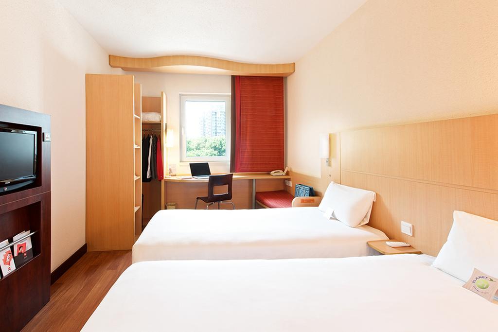 Hotel Ibis Chuzhou 1912 Extérieur photo