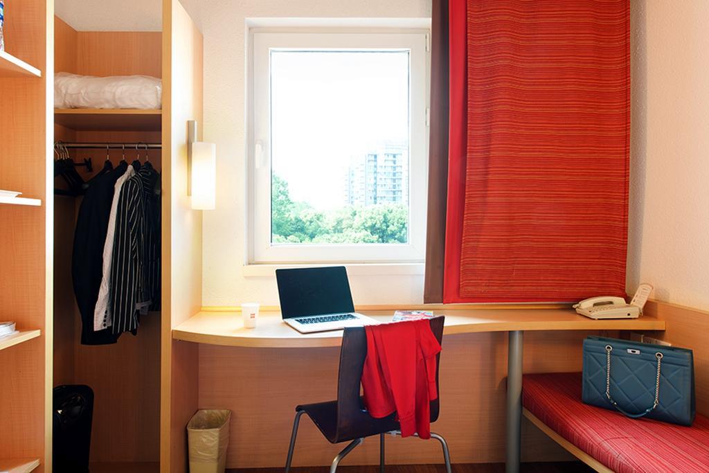 Hotel Ibis Chuzhou 1912 Extérieur photo